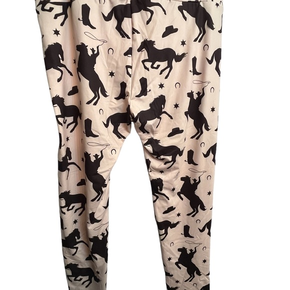 NWT Nanu Ladies lounge pants size 2X (fits small) waist is 18” flat 31” length - Picture 4 of 6